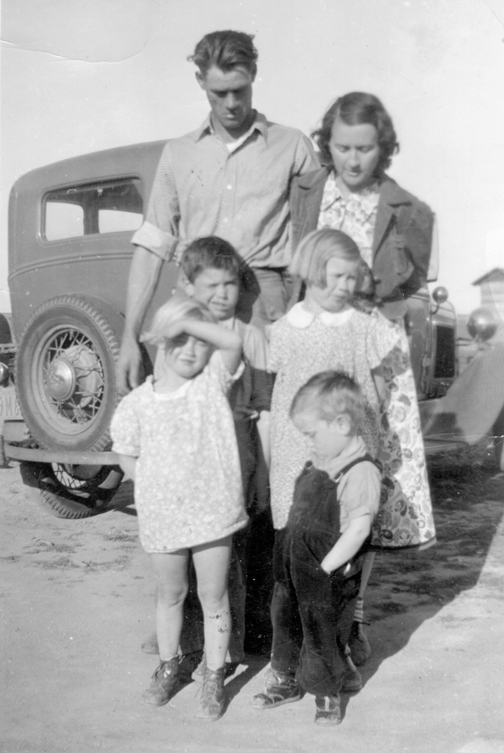 HC and Helen (back); Buddy (Herman), Dot (center); LaVeda and Ray (front)