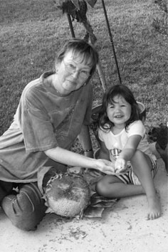 Grandma and Morgen, 08-04-08